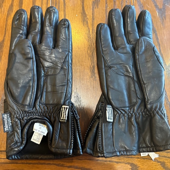 First Gear Winter Motorcycle Gloves - Picture 2 of 2